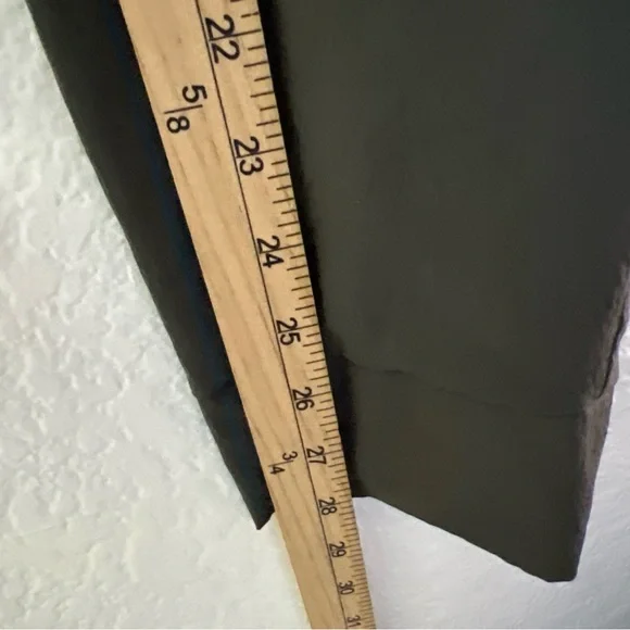 Athleta Trekkie North Jogger Pants Women's Size 4 in Mountain Olive Stretch - Picture 6 of 10